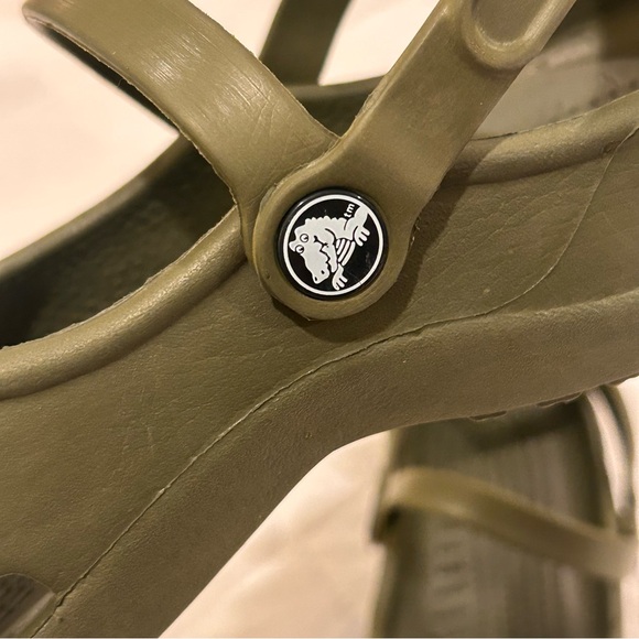 CROCS Karin Double Strap Olive Green Women’s 7 Mary Jane Clogs Slingback Comfort - Picture 10 of 10